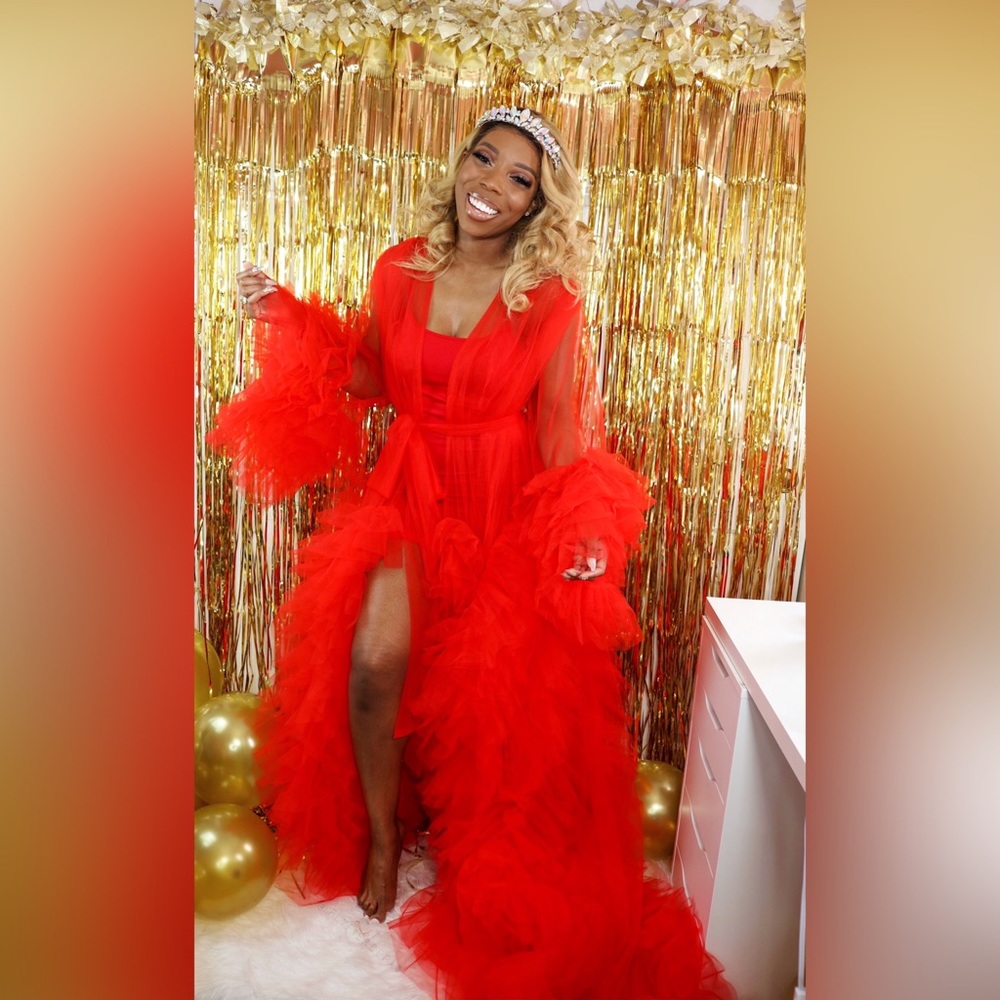 Red Long Tulle Robe